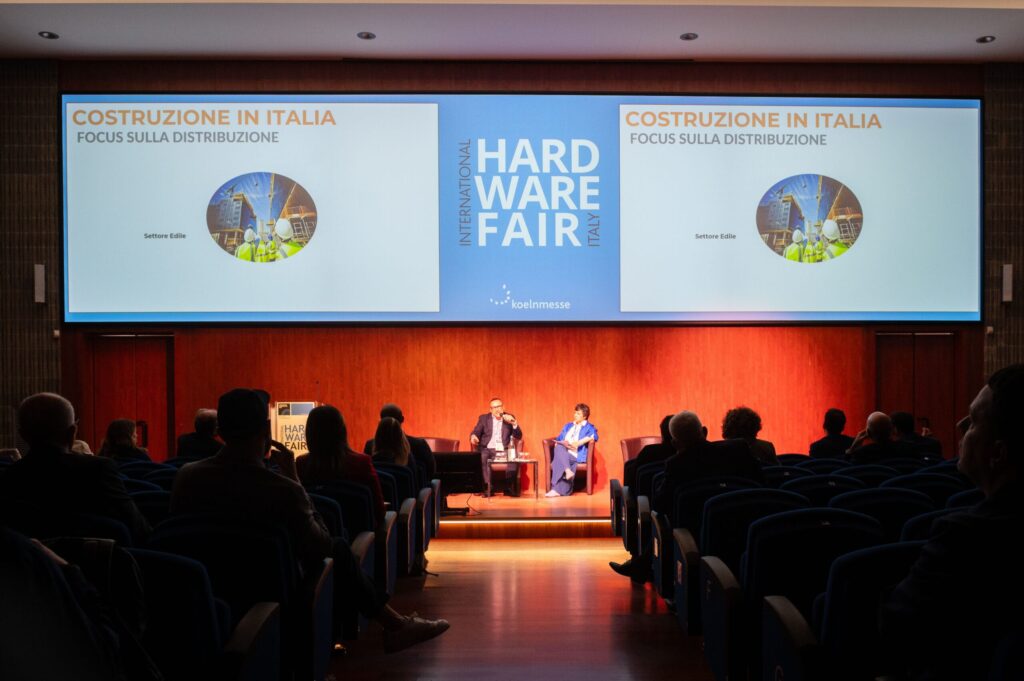 LOMBARDIA ECONOMY - International Hardware Fair Italy - numeri|LOMBARDIA ECONOMY - International Hardware Fair Italy - numeri|LOMBARDIA ECONOMY - International Hardware Fair Italy - numeri