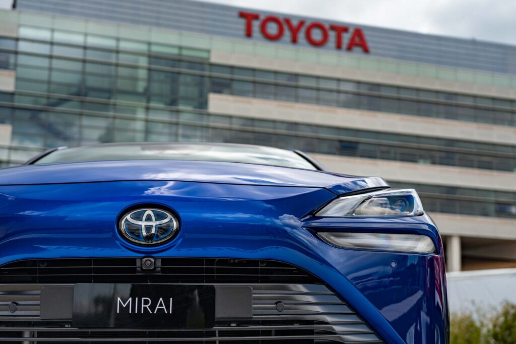 LOMBARDIA ECONOMY - Toyota Material Handling Marketing 6.0|LOMBARDIA ECONOMY - Toyota Material Handling Marketing 6.0||LOMBARDIA ECONOMY - Toyota Material Handling Marketing 6.0LOMBARDIA ECONOMY - Toyota Material Handling Marketing 6.0